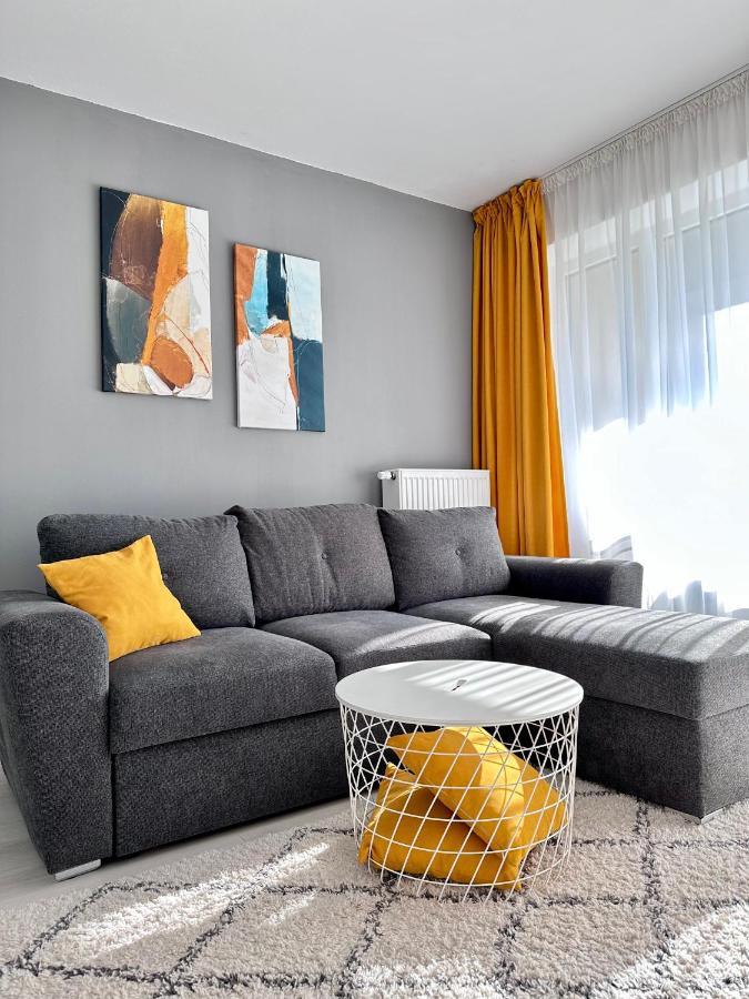 Apartment Room44 - *