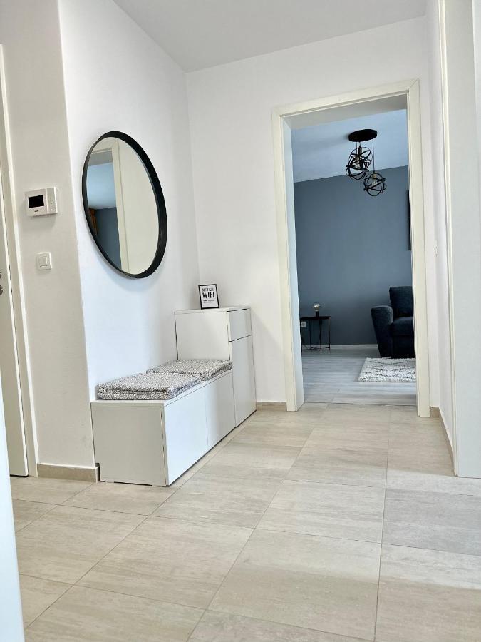 Apartment Room44 - *
